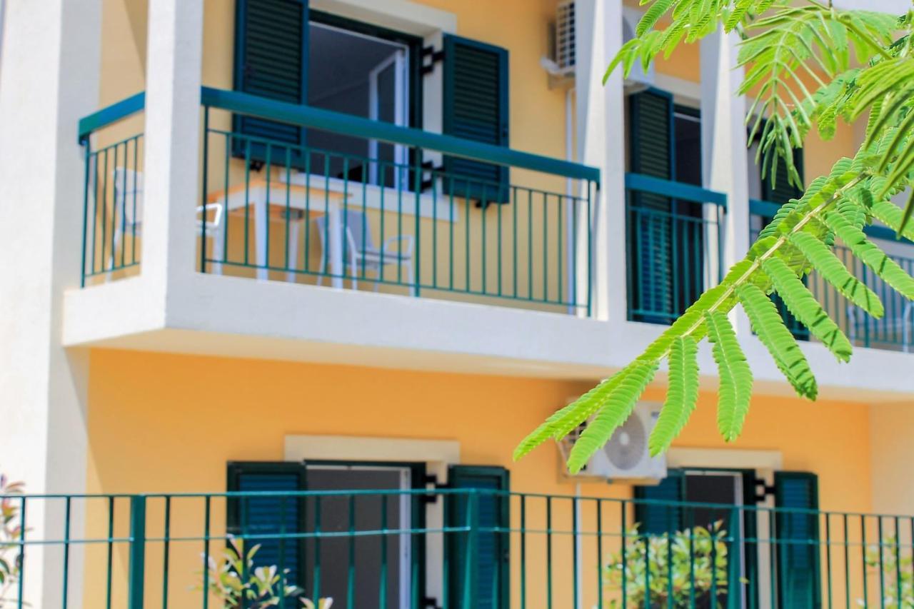 Wave Luxury Apartments Kassiopi Exterior foto